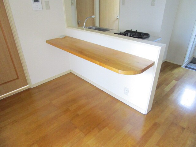 サンシャイン磯部の物件内観写真