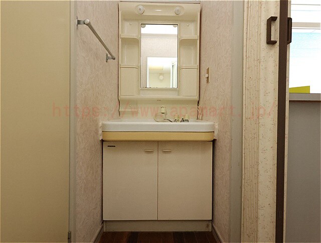 サンローラン藤ヶ丘の物件内観写真