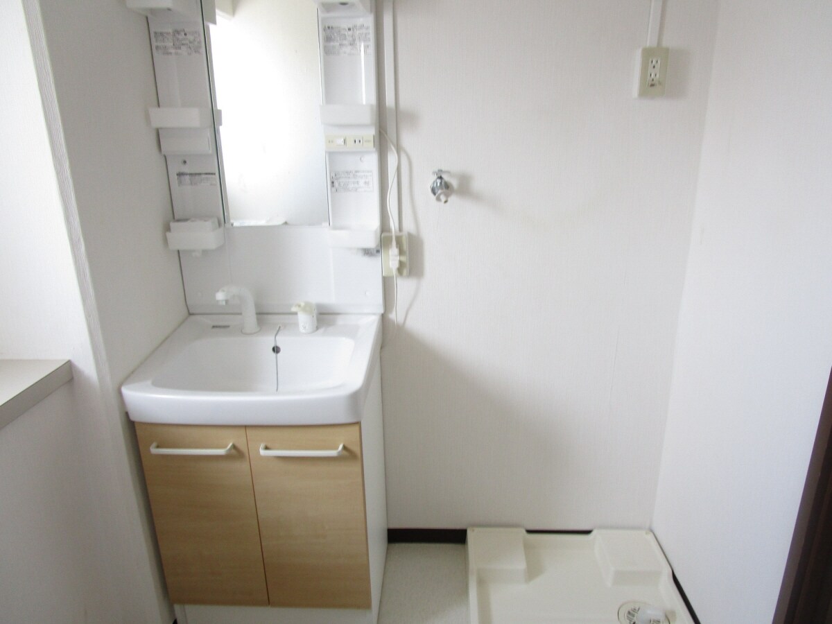 リバーサイド小島の物件内観写真