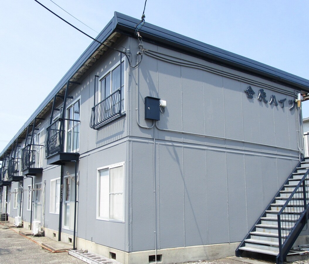 金代ハイツの物件外観写真