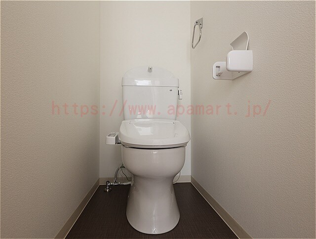 フォレストコートの物件内観写真