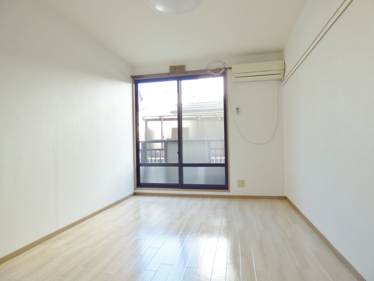 ドルフィンの物件内観写真