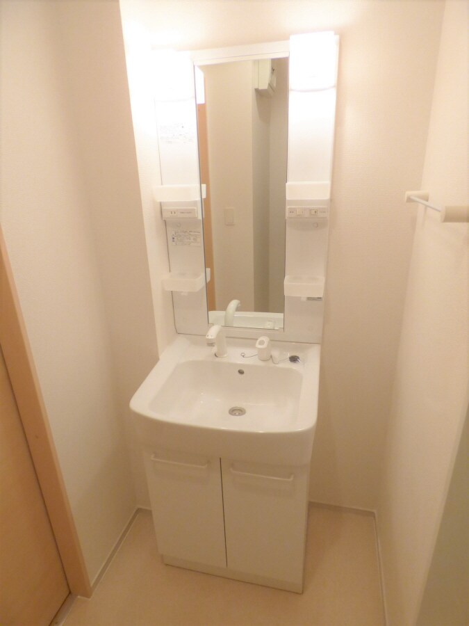 サニー離宮前の物件内観写真