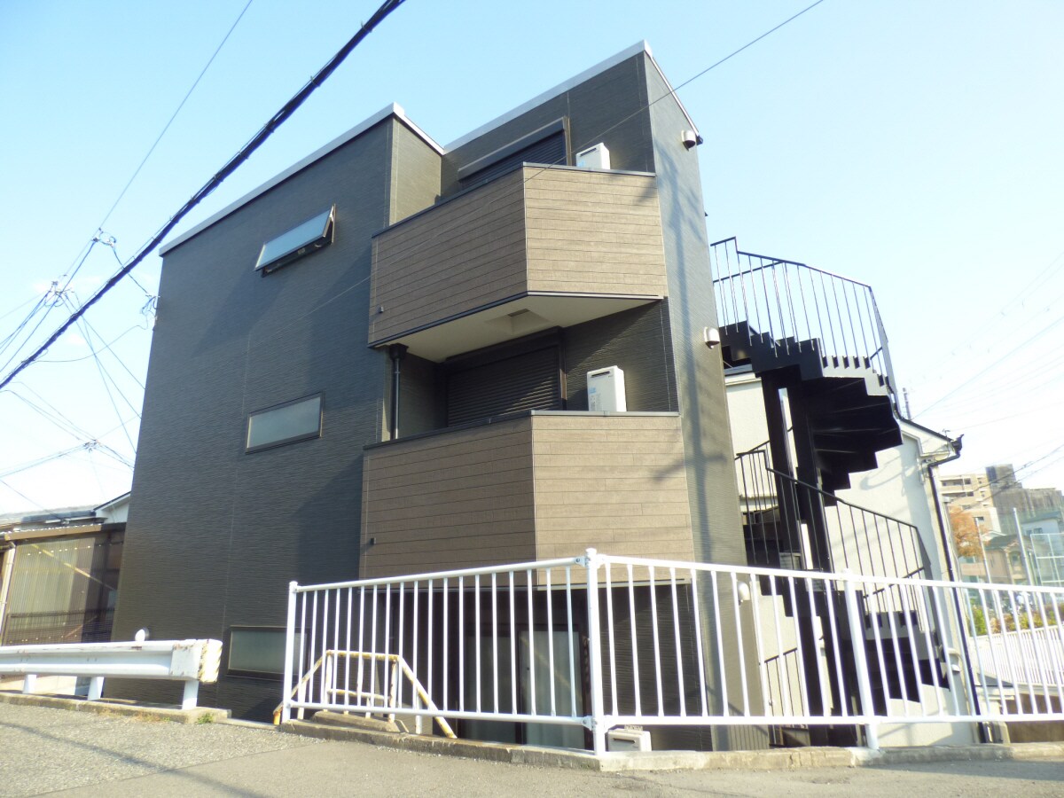 ERコート堀池町の物件外観写真