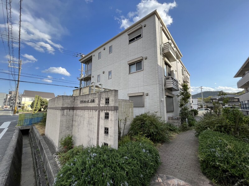 リラフォート 白坂の物件外観写真
