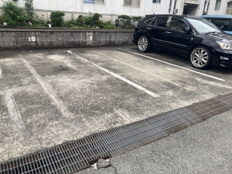 西夢前台ハイツの物件外観写真