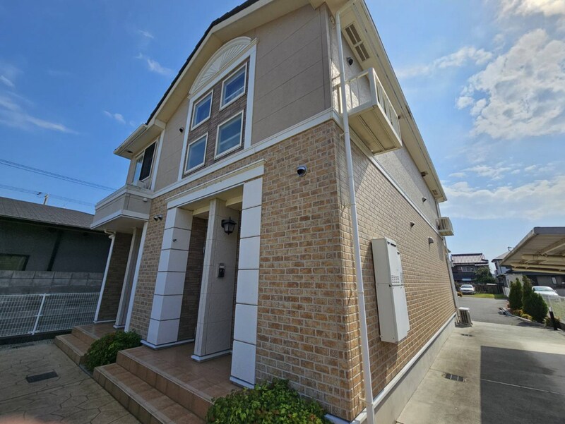 サンフローラB棟の物件外観写真