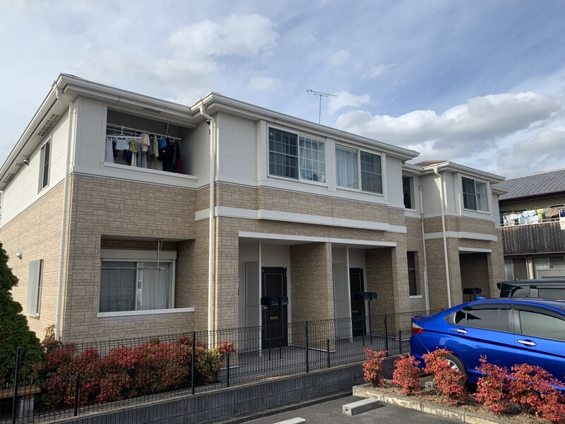 アイリス・コートの物件外観写真