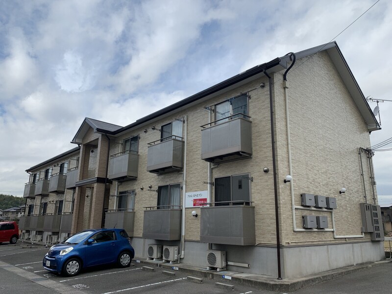 フォレストセブンの物件外観写真