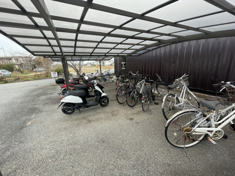 ラフェスタ加東の物件内観写真