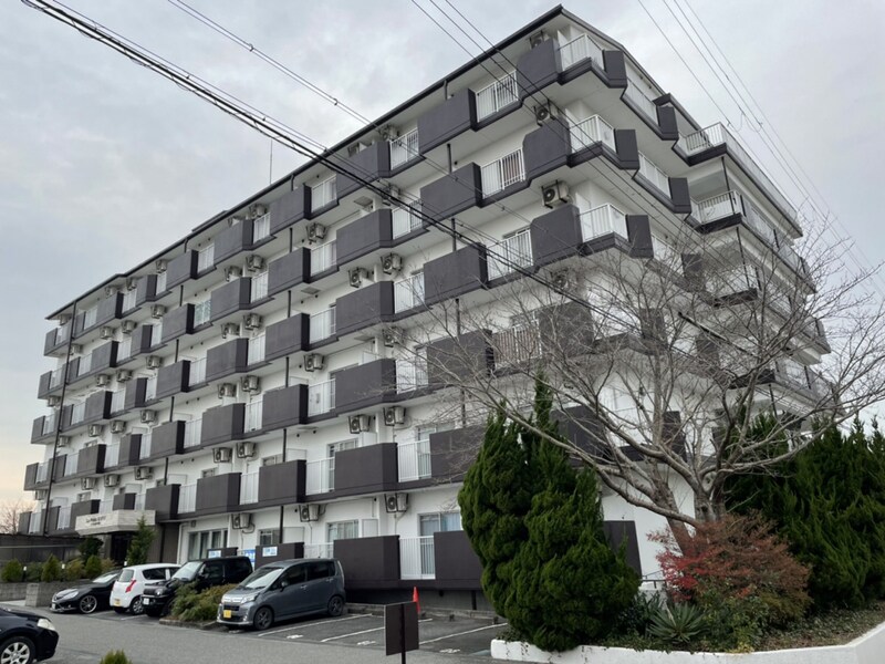 ラフェスタ加東の物件外観写真