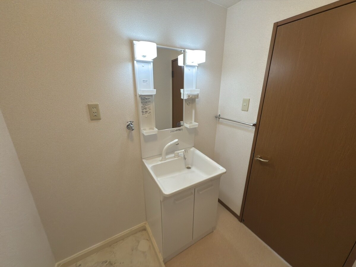 アーヴェニール憩の物件内観写真