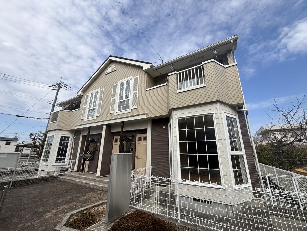 アメニティ10の物件外観写真