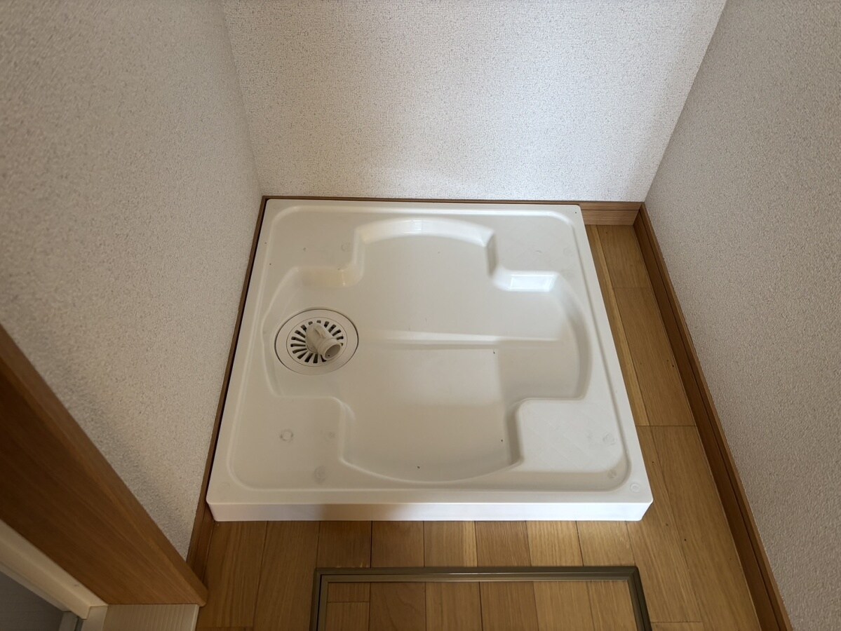 エトランス小松町Bの物件内観写真