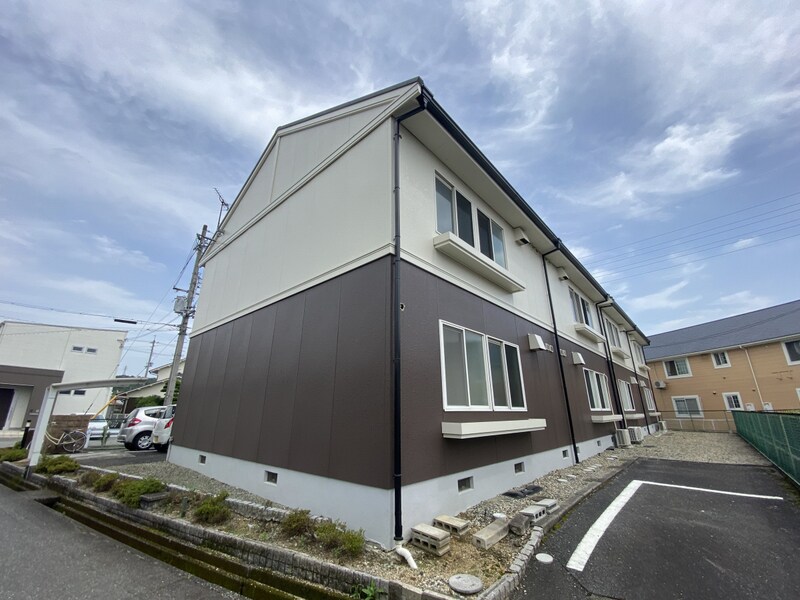 マザーグースの物件外観写真