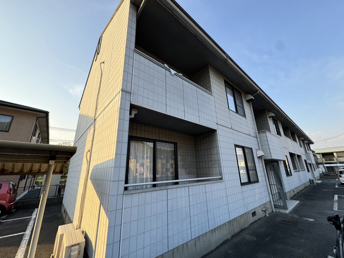 リバーサイドⅡの物件外観写真