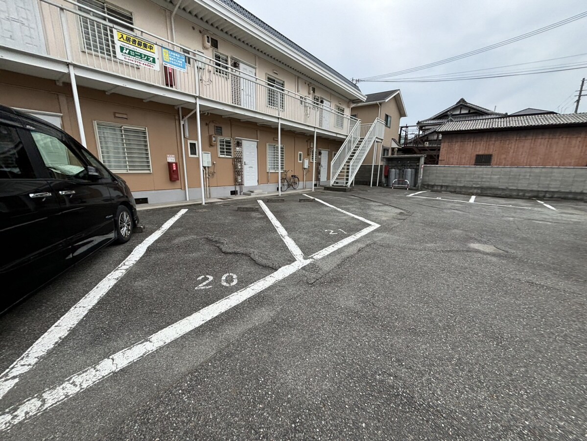 サンシティー北新在家 A棟の物件外観写真