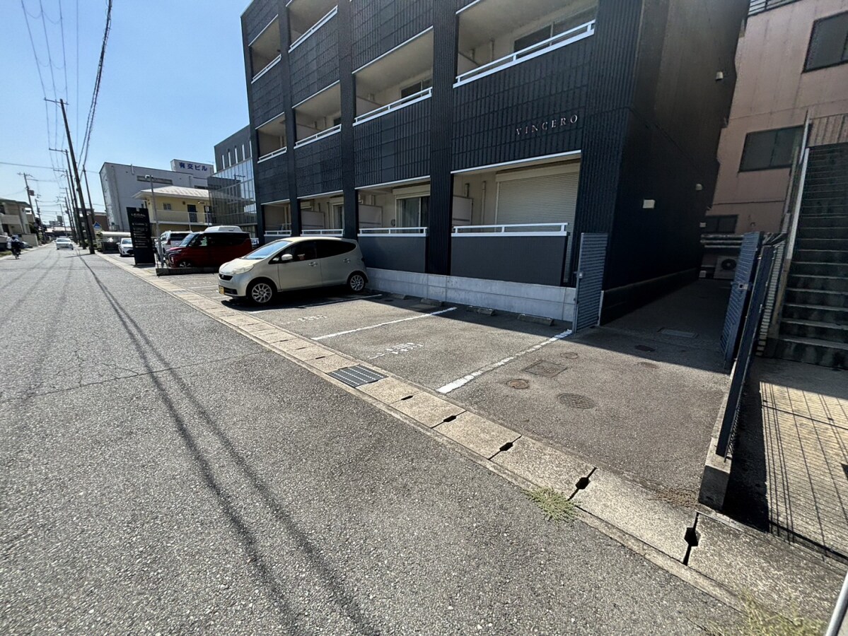 ヴィンチェロの物件外観写真