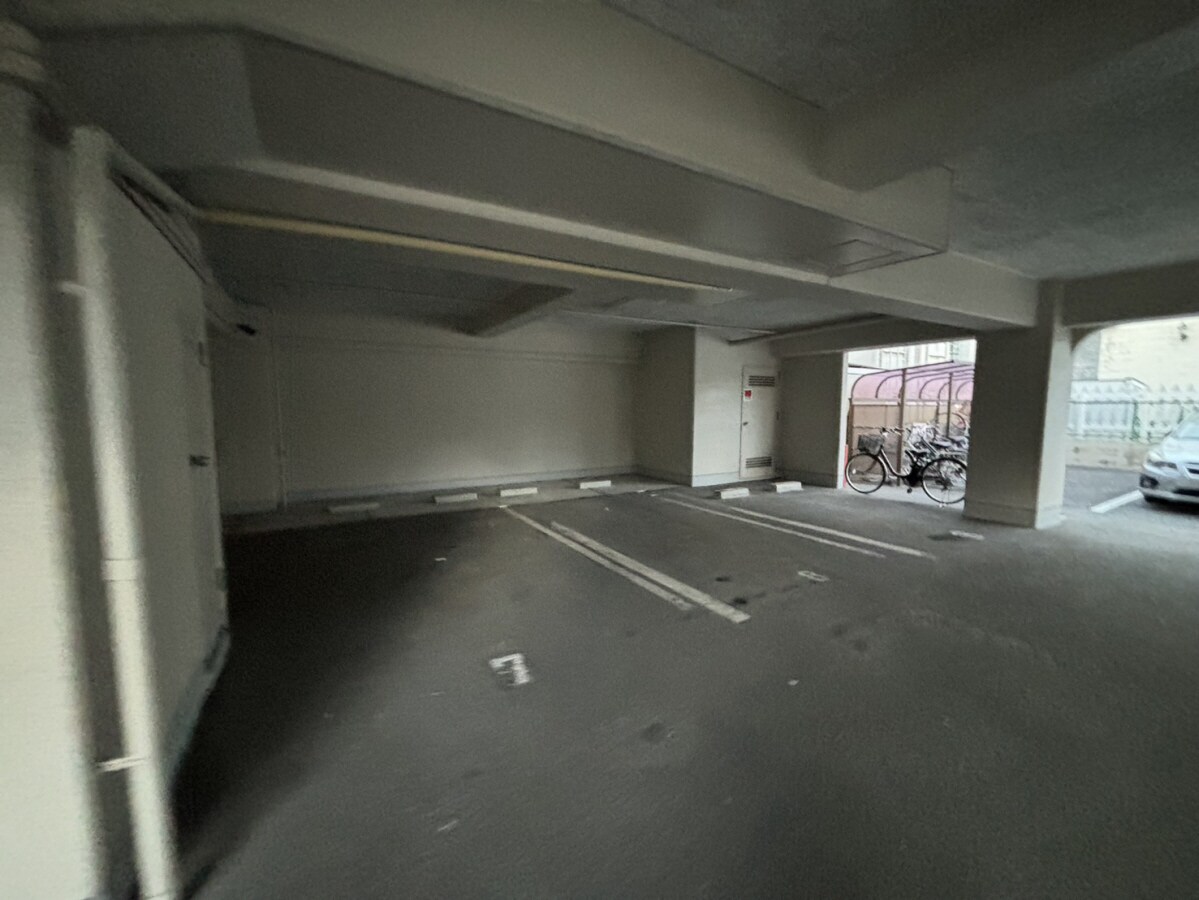 リッチウォーク城の東の物件外観写真