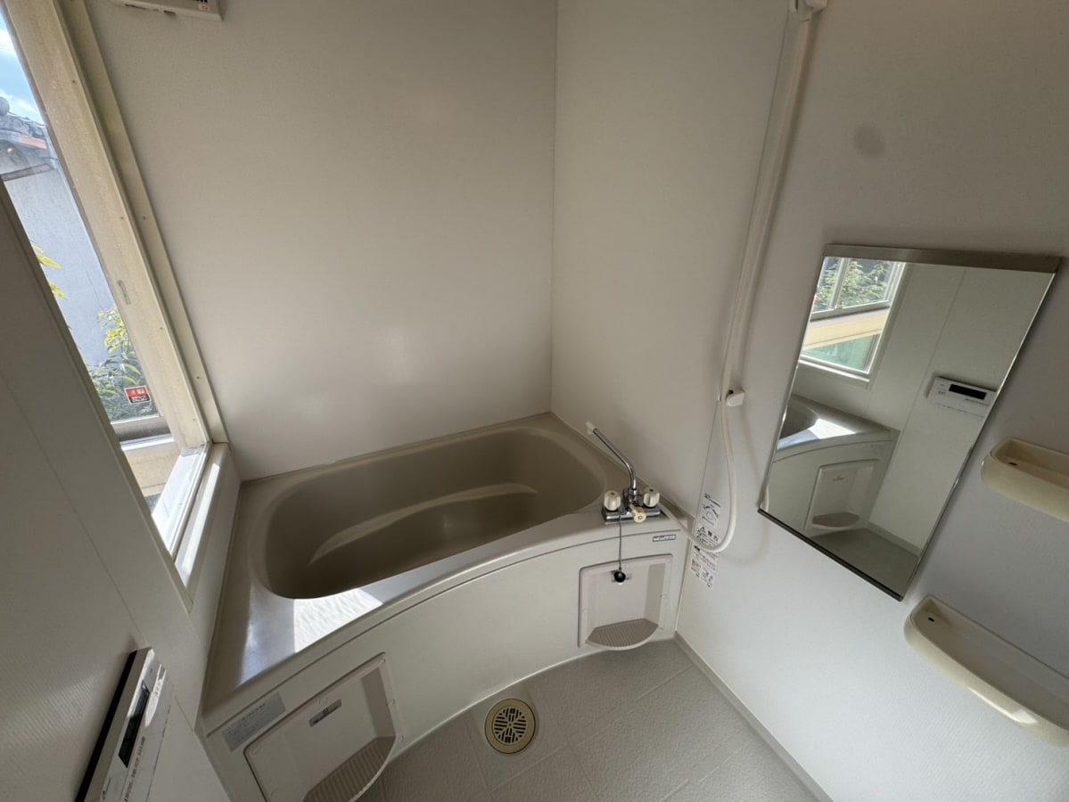 レトアFCの物件内観写真