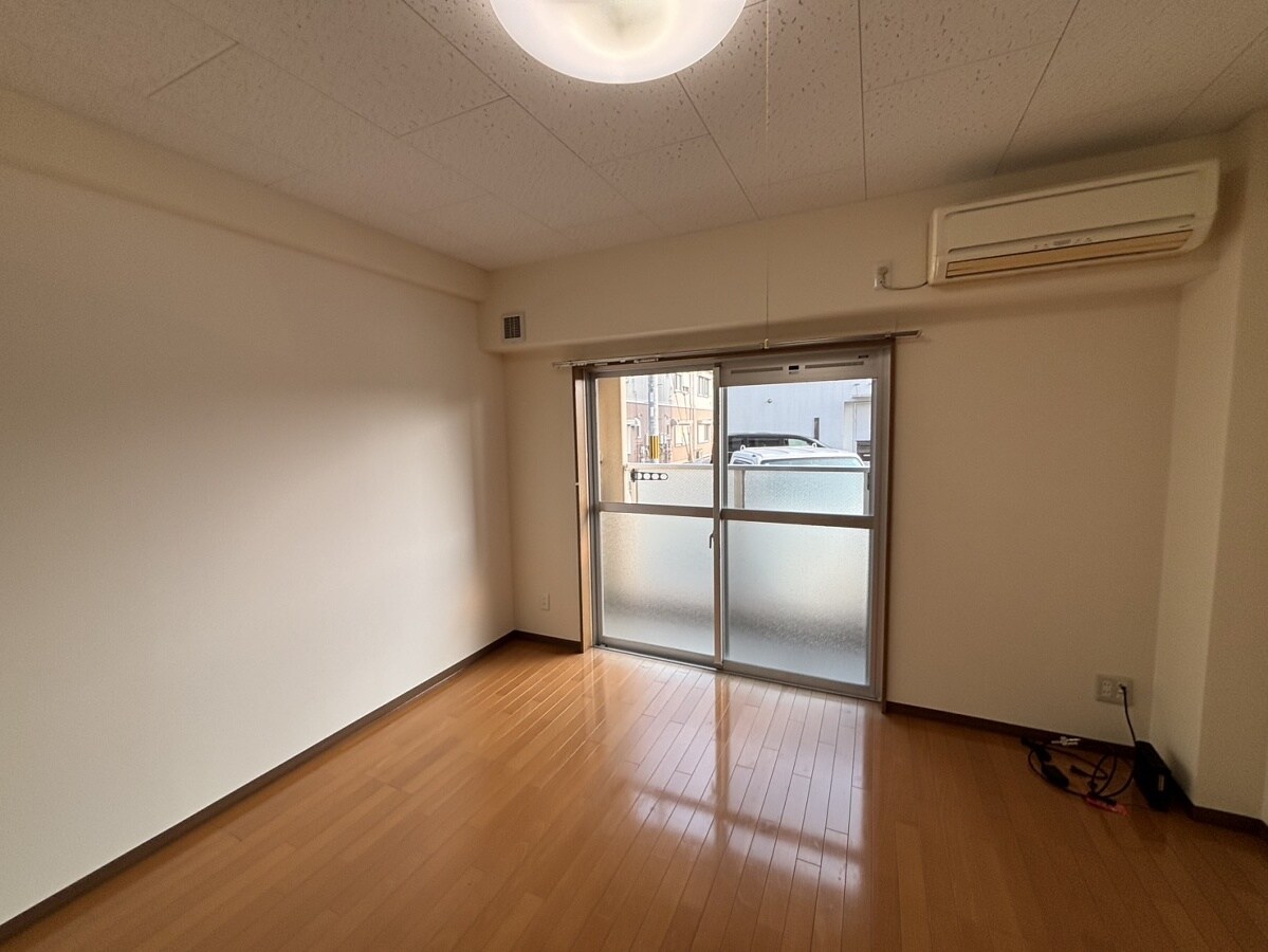 下野田マンションISSEIの物件内観写真