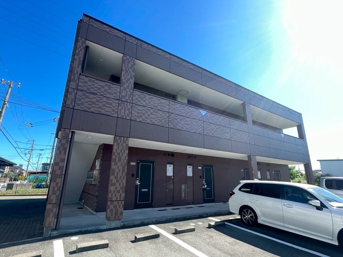 サンパレスの物件外観写真