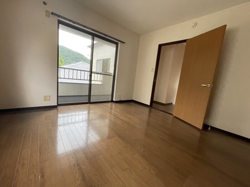 小室借家の物件内観写真