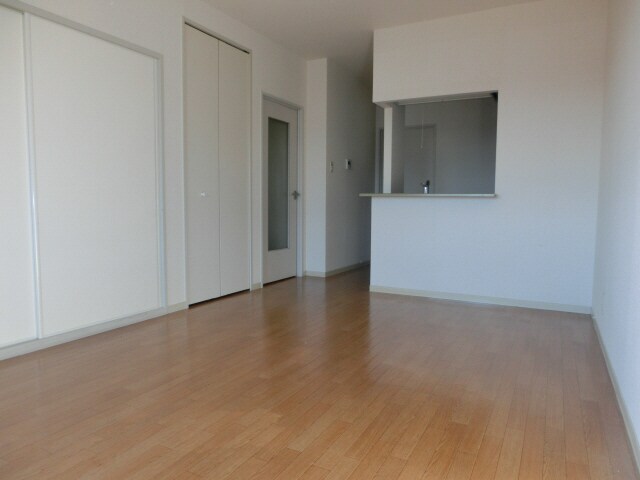 モンラヴィ青山の物件内観写真