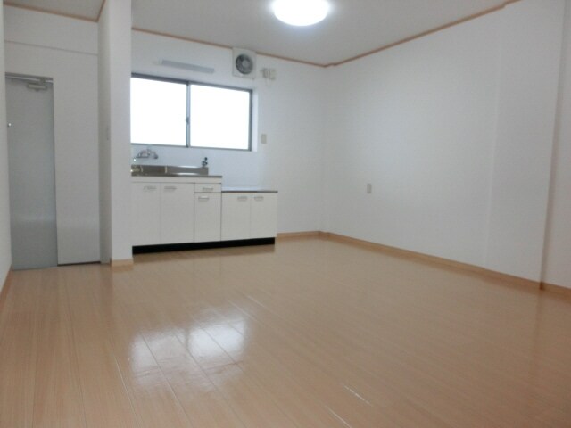 たくみマンションの物件内観写真