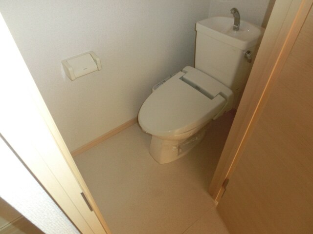 ブルーマウンテンの物件内観写真