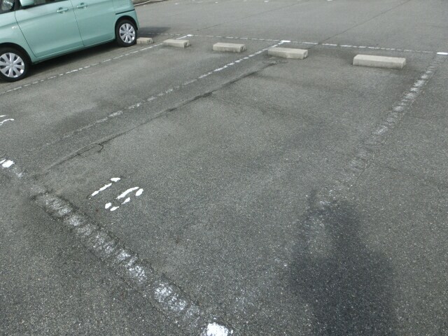 グランドールAの物件外観写真