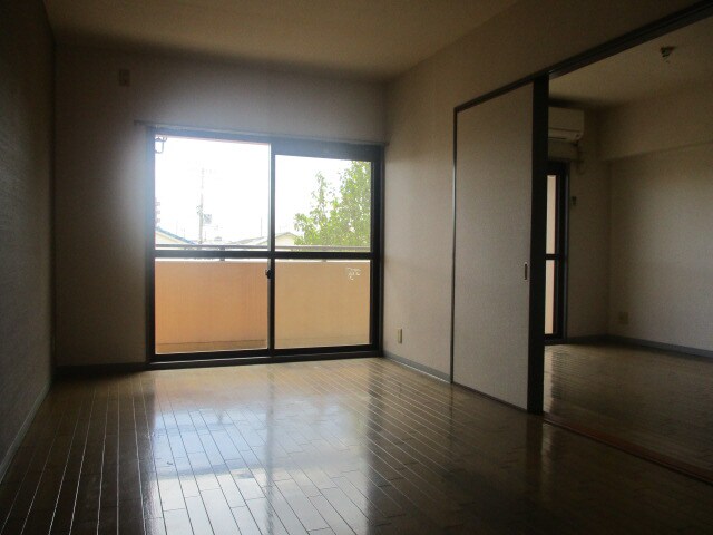 メゾン・ド・姫路野里の物件内観写真