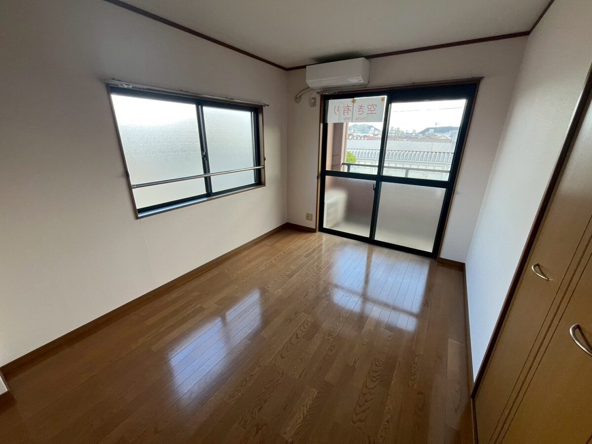 インペリアルコート細江の物件内観写真