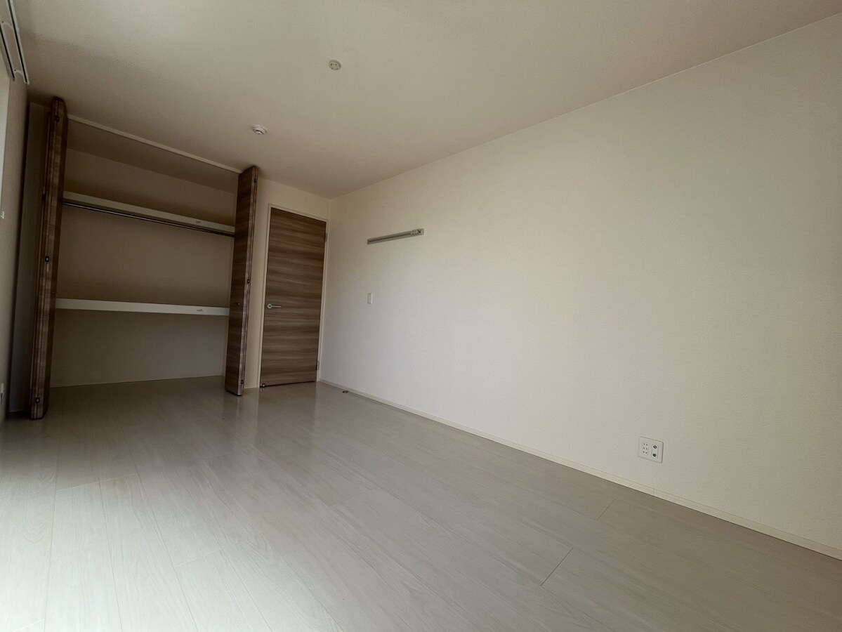 フォーリーフ・ヴィラの物件内観写真