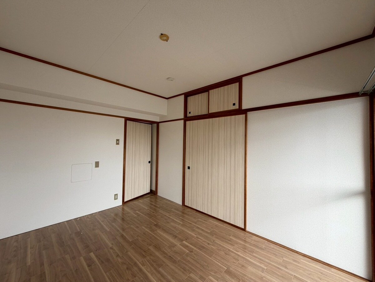 ピュア東姫路の物件内観写真