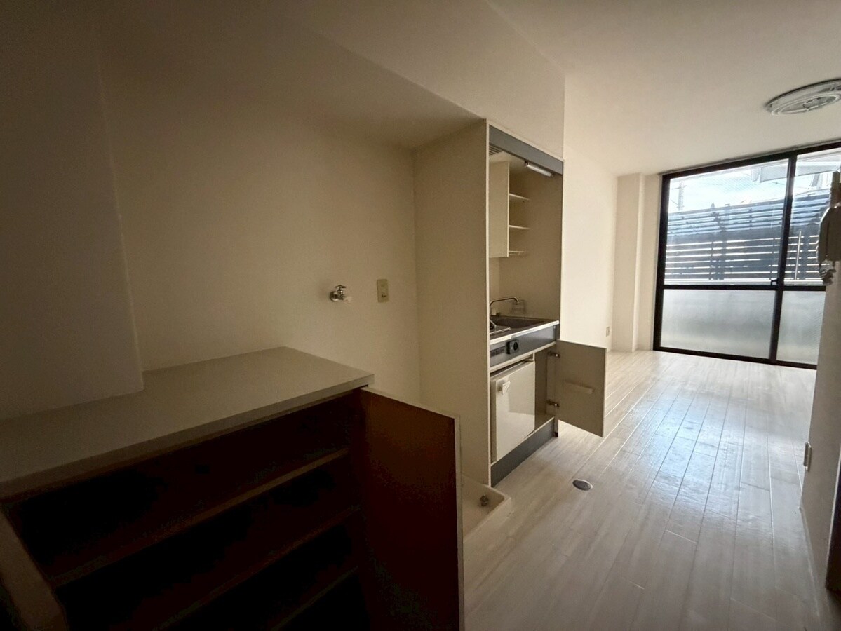 ヴィラ・フィオーレの物件内観写真