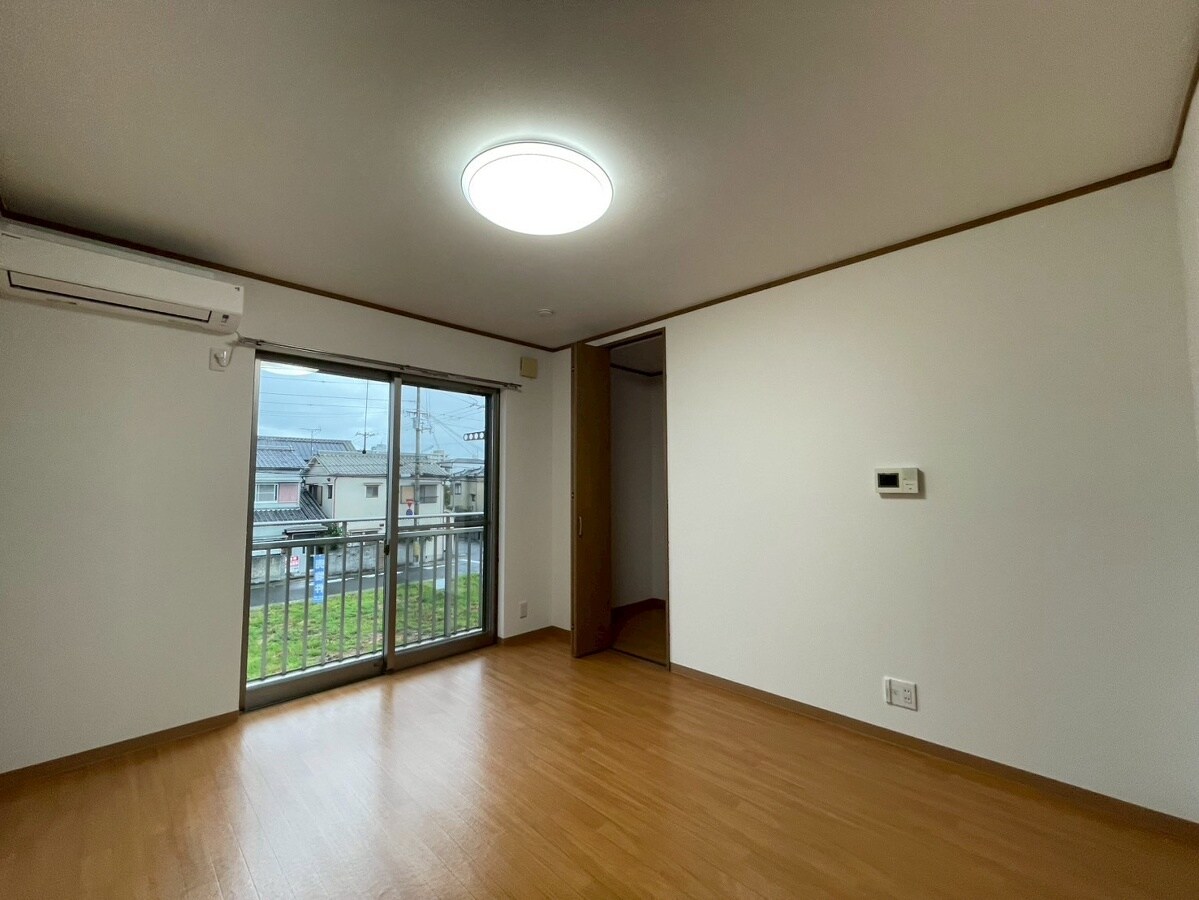 神和町壱番館の物件内観写真