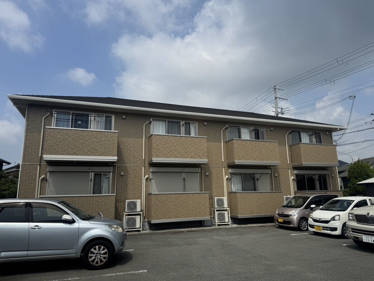 ルミエ広畑本町の物件外観写真