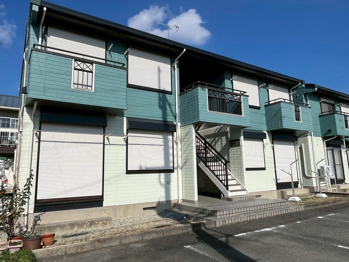 ロイヤルハイツⅠの物件外観写真