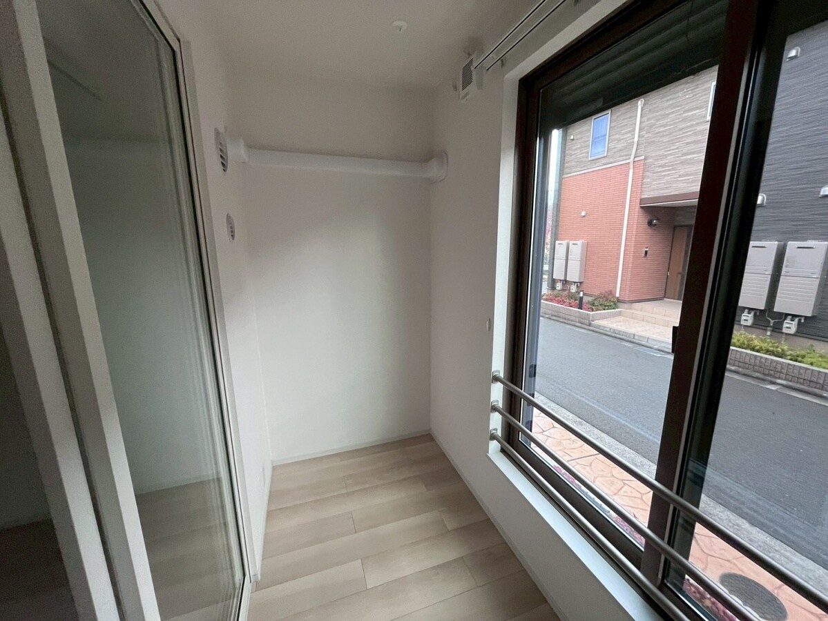 ヴィラ ドゥ グレーヌ梅ケ谷Dの物件内観写真