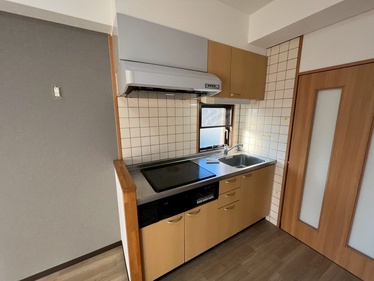 ハッピーエイジ土山の物件内観写真