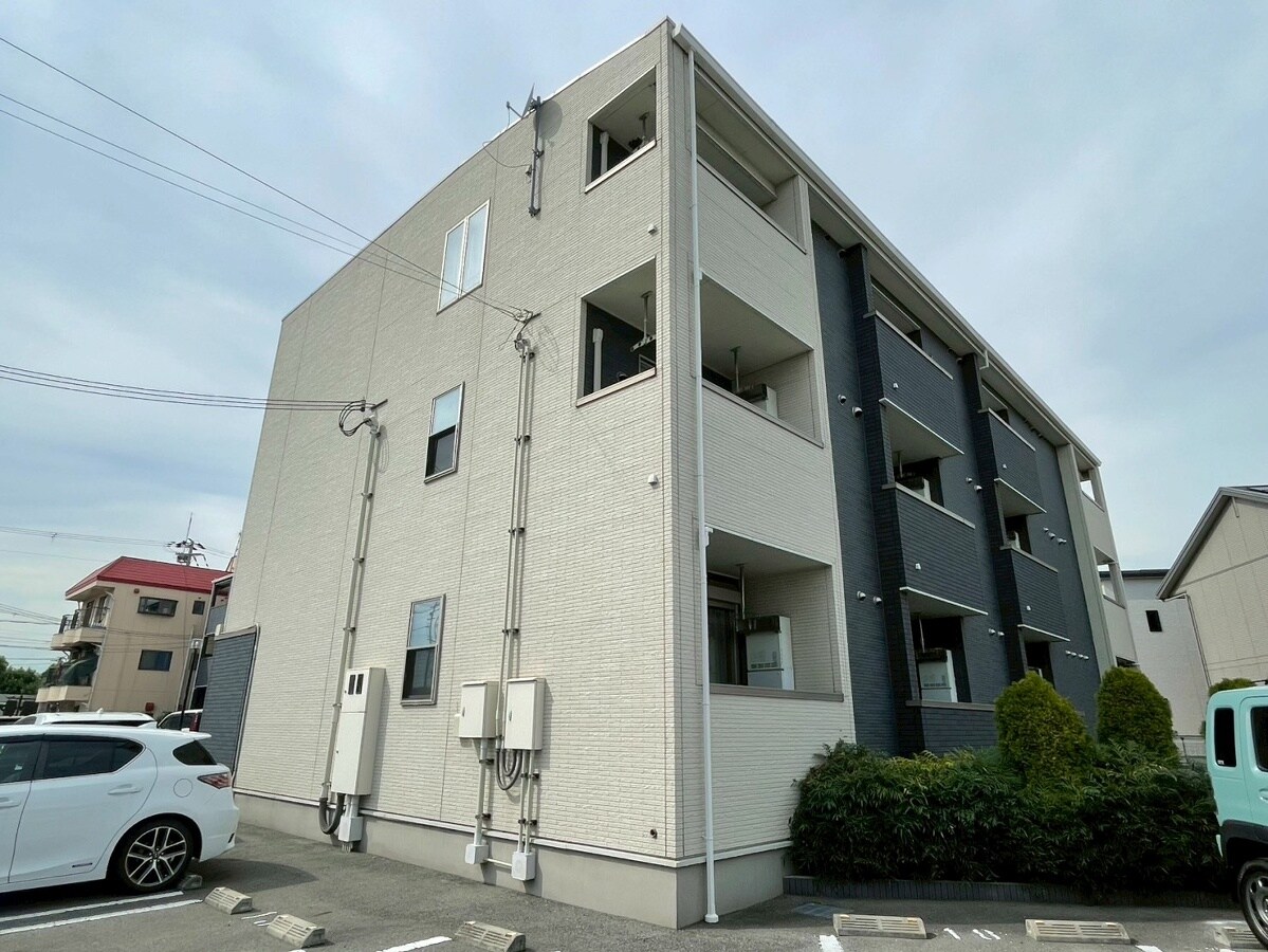 アマルフィ36の物件外観写真