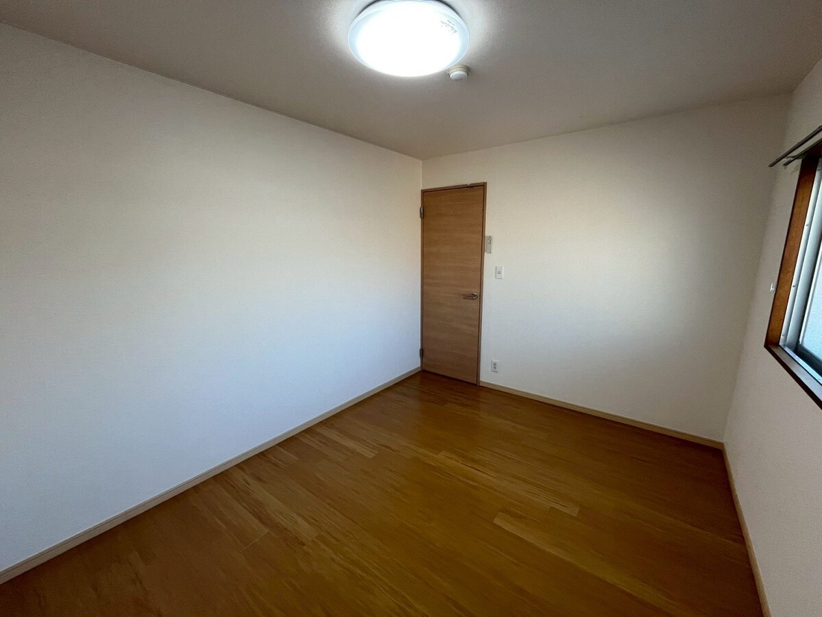 レジデンス英賀保の物件内観写真