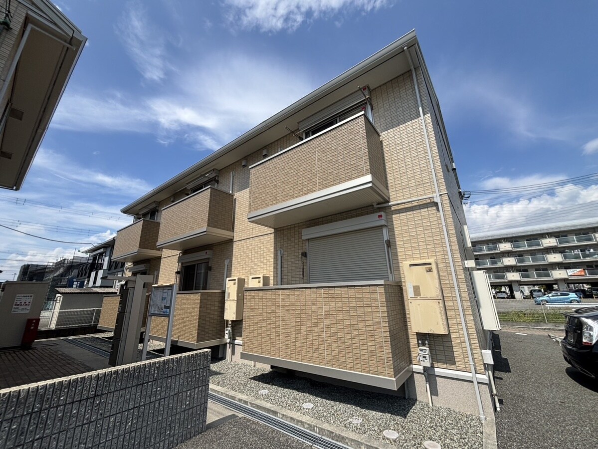 セジュール狭間 A棟の物件外観写真