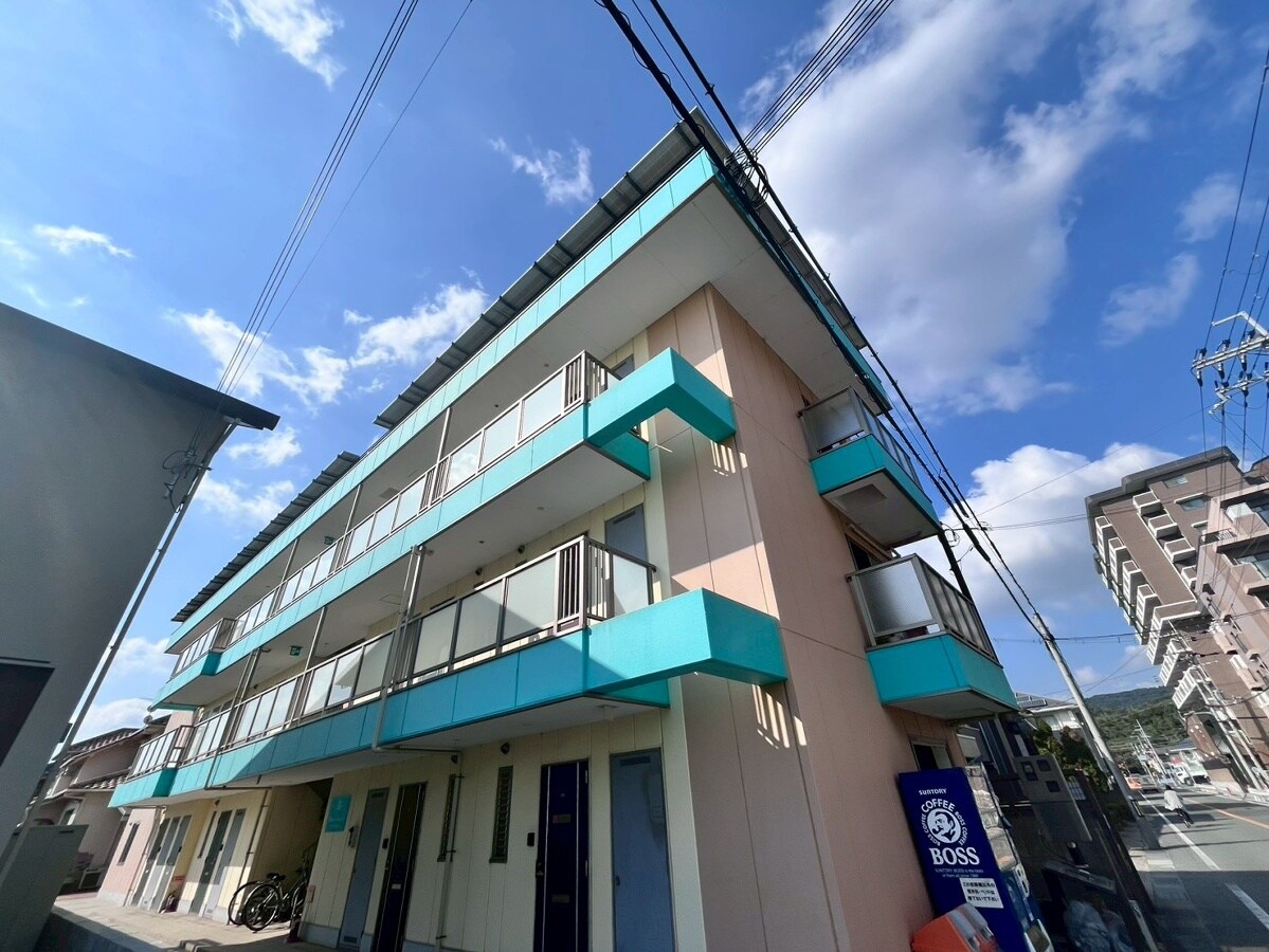 ヴィーナス英賀保の物件外観写真