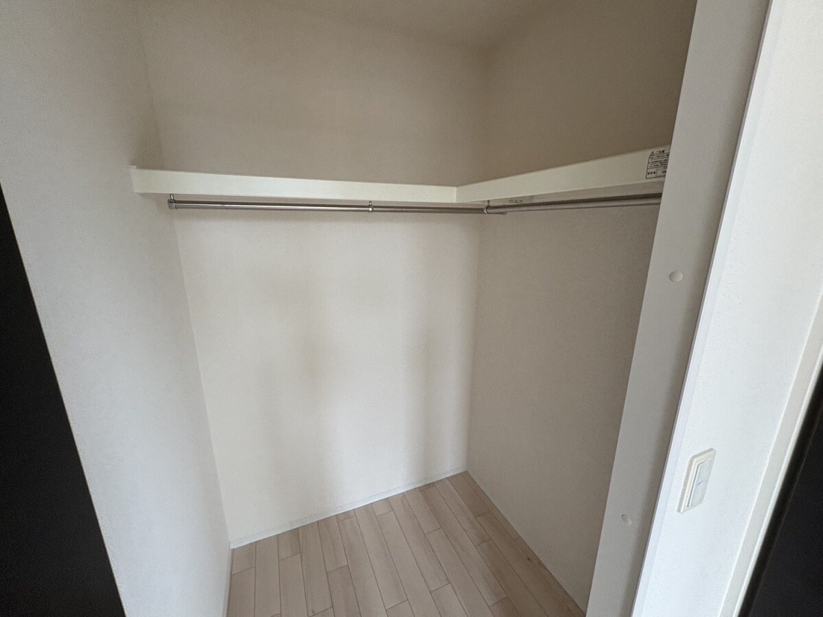 エコハウス華園 社の物件内観写真