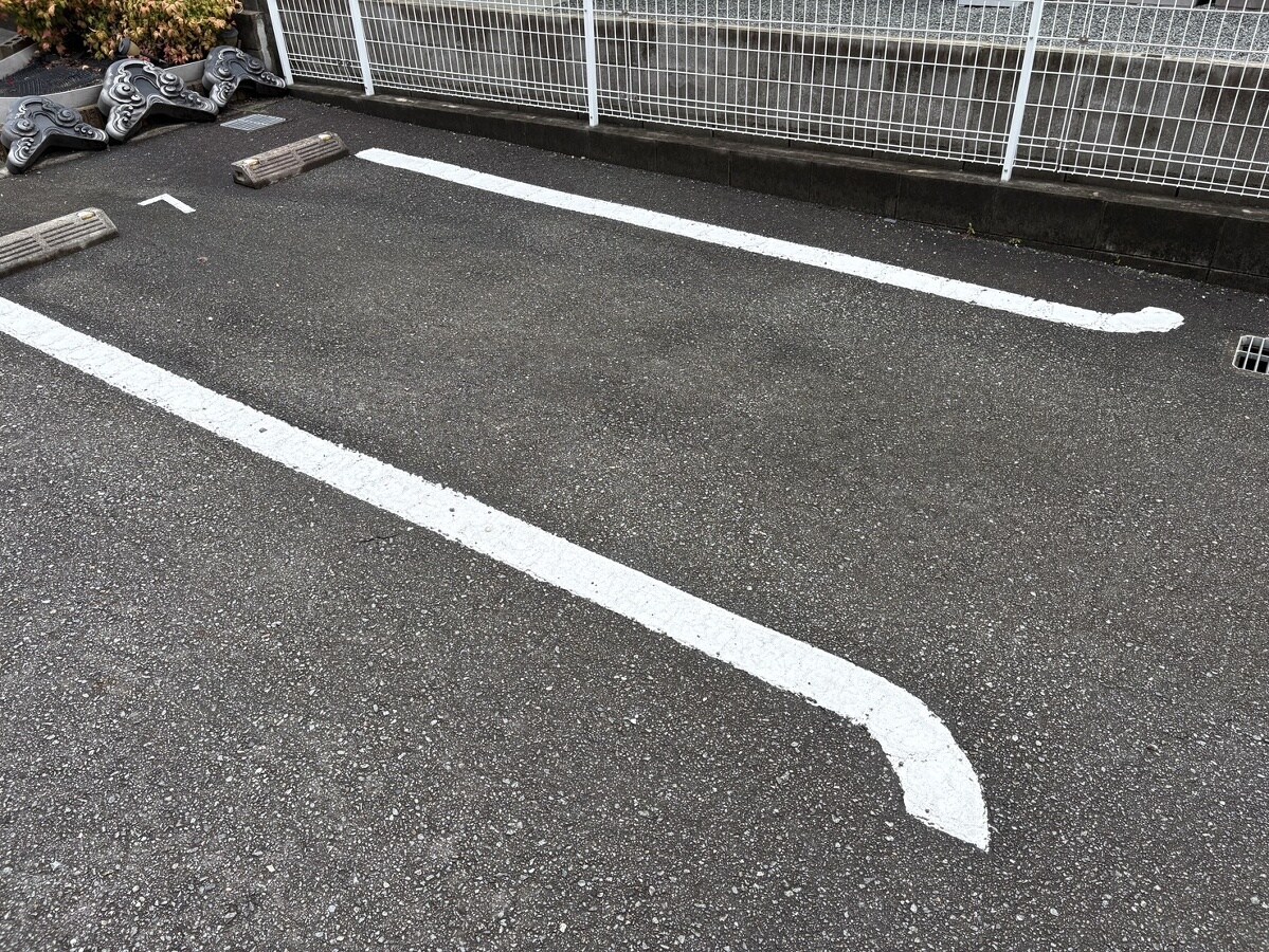 フレスク-ラの物件外観写真