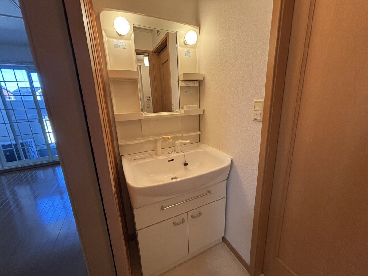 リバーサイドビラの物件内観写真