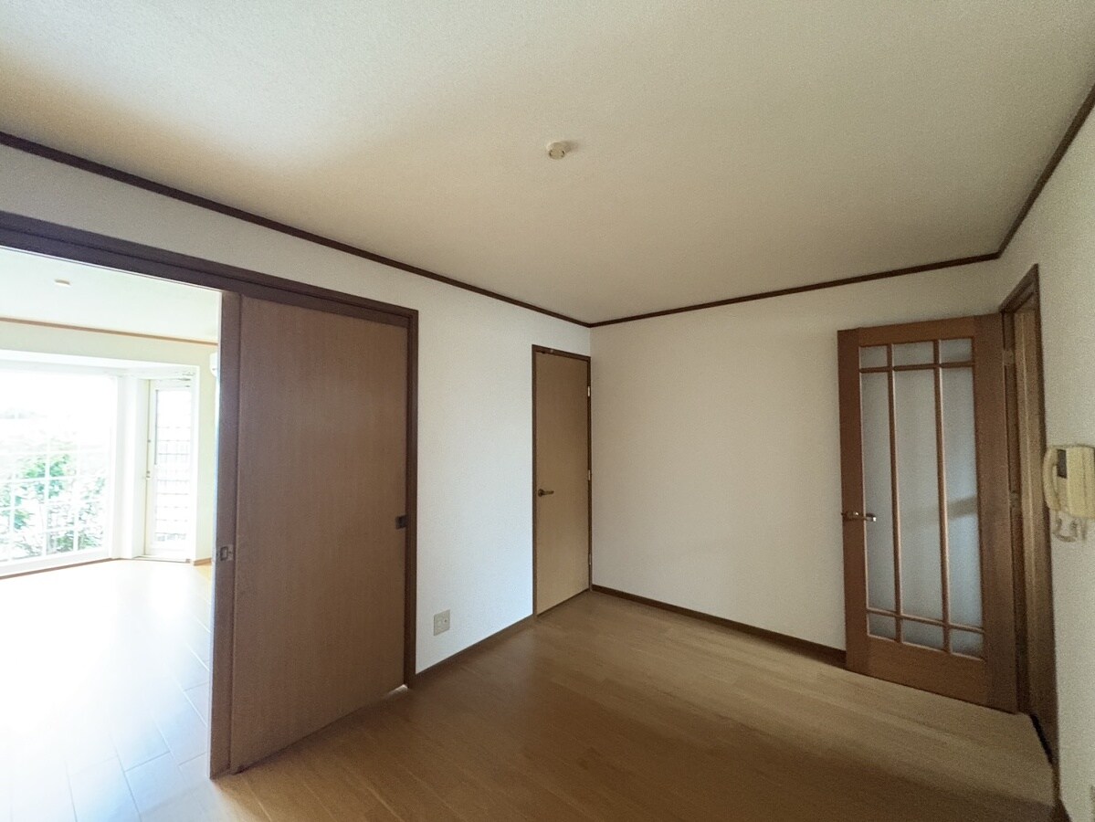 クレストヨコセキの物件内観写真