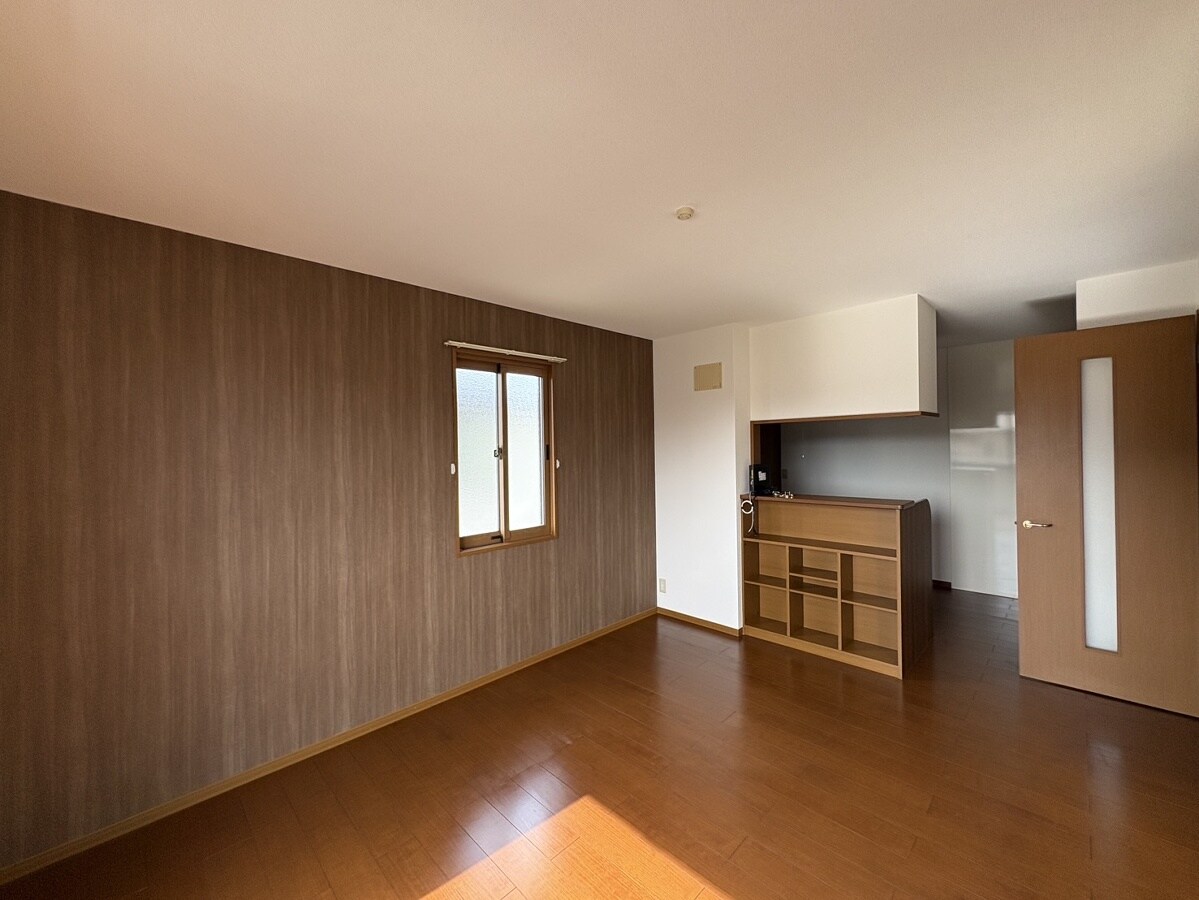 ハッピーロード佐土の物件内観写真